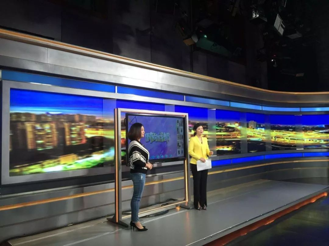 ​CDTV-5《时尚成都》栏目梦里人专题，教你玩转时尚搭配！